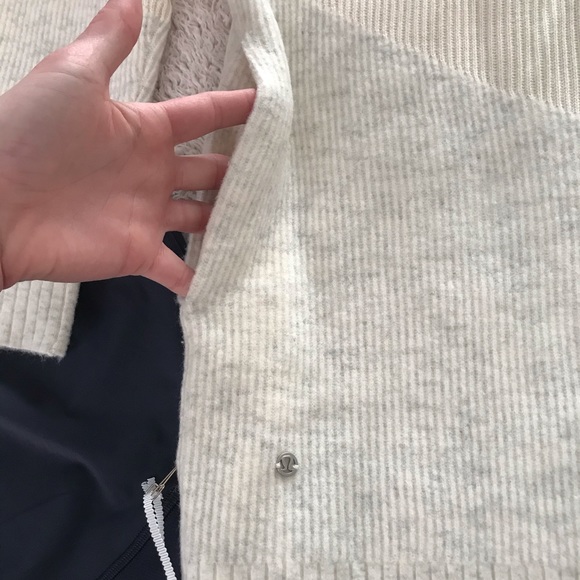 TODAY ONLY! 🆕NWT Lululemon Restful Intention Sweater - Picture 8 of 8